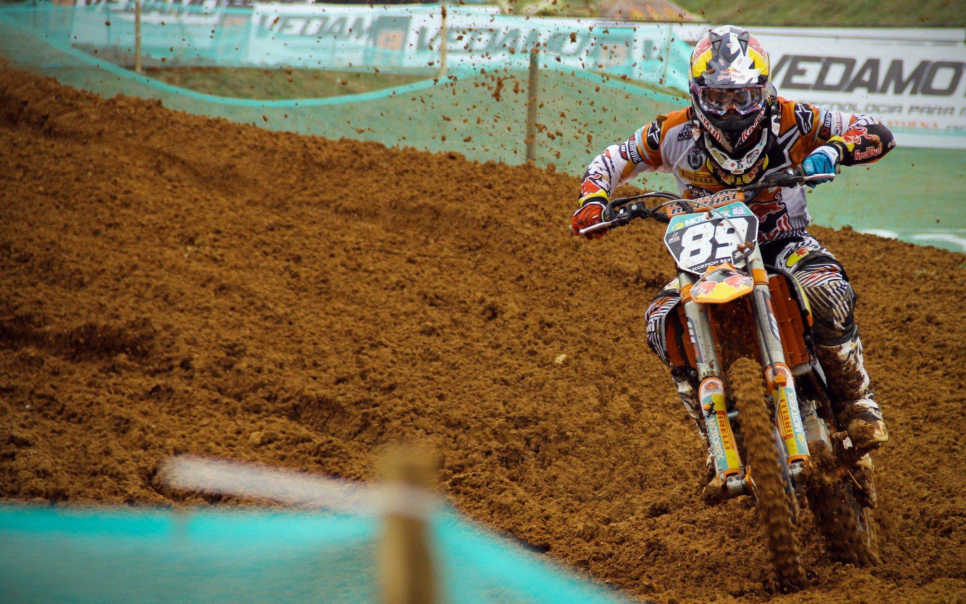 欧战资格生死战！图卢兹主场狂轰滥炸，朗斯十场不败铁盾迎击